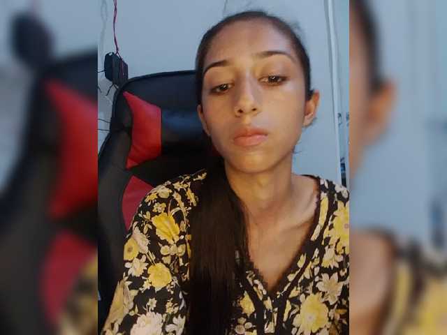 AlinaPopy live cam on BongaCams