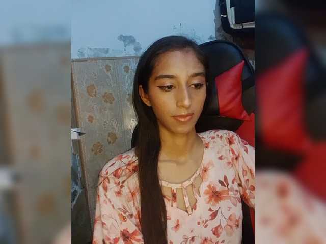 AlinaPopy live cam on BongaCams