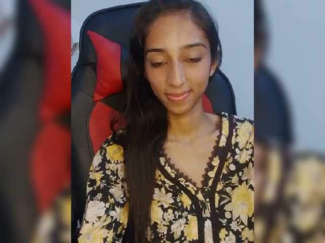 AlinaPopy live cam on BongaCams