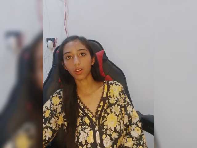 AlinaPopy live cam on BongaCams