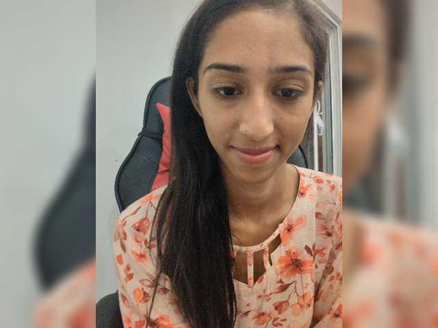 AlinaPopy live cam on BongaCams