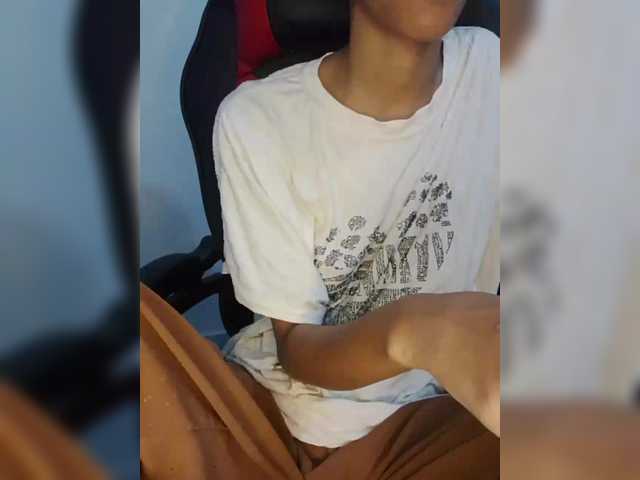 AlinaPopy live cam on BongaCams