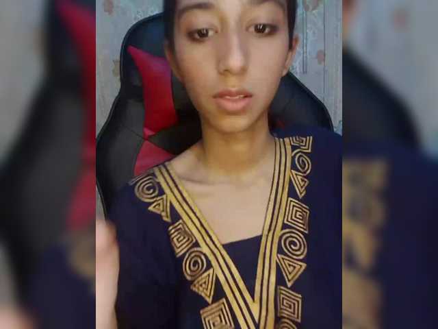 AlinaPopy live cam on BongaCams