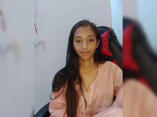 AlinaPopy live cam on BongaCams