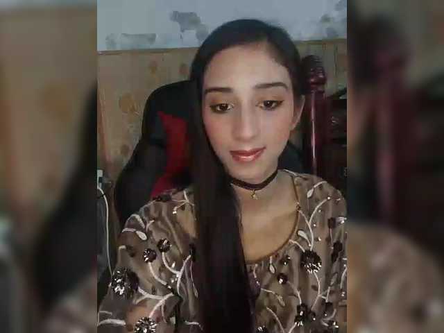 AlinaPopy live cam on BongaCams