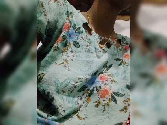 AlinaPopy's BongaCams show and profile