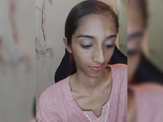 AlinaPopy live cam on BongaCams