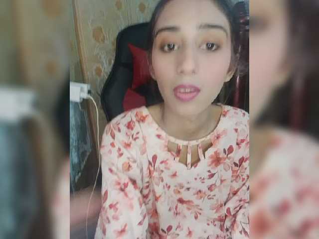 AlinaPopy live cam on BongaCams
