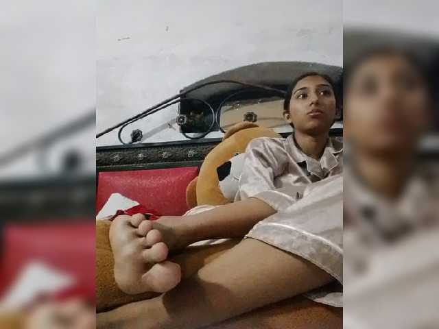 AlinaPopy webcam