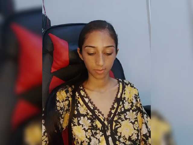 AlinaPopy live cam on BongaCams