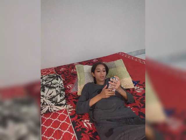 AlinaPopy live cam on BongaCams