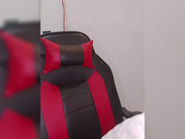 AlinaPopy live cam on BongaCams