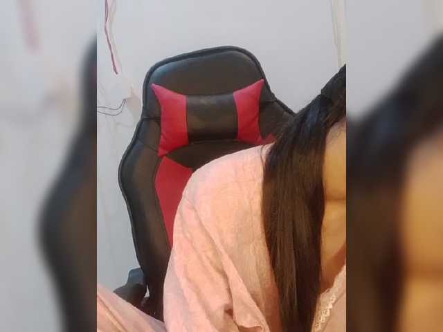 AlinaPopy live cam on BongaCams