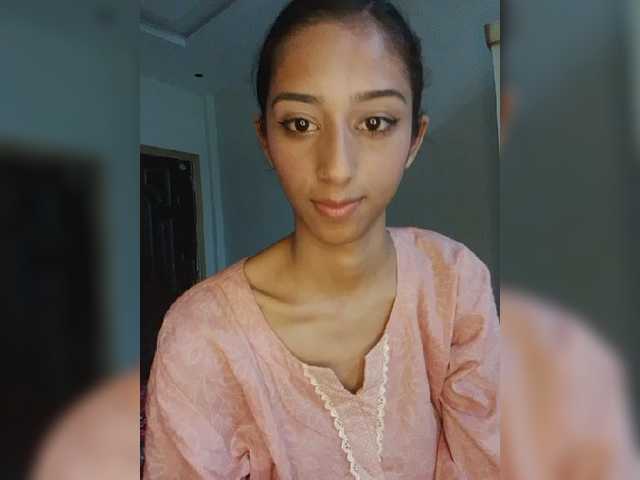 AlinaPopy live cam on BongaCams