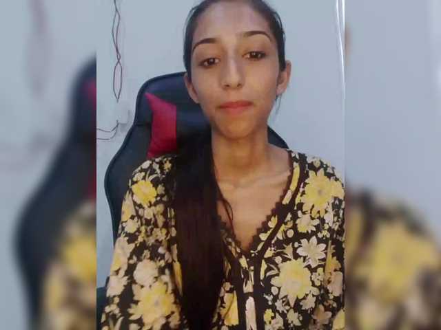 AlinaPopy live cam on BongaCams