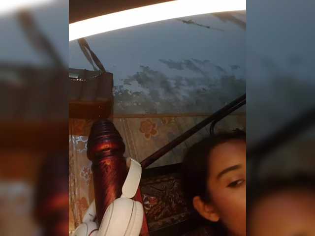 AlinaPopy live webcam show
