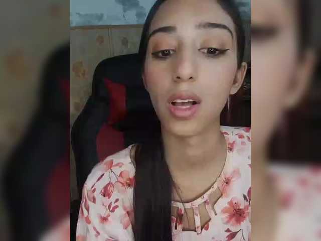 AlinaPopy live cam on BongaCams