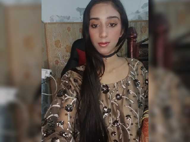 AlinaPopy live cam on BongaCams