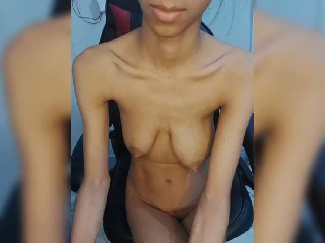 AlinaPopy live cam on BongaCams