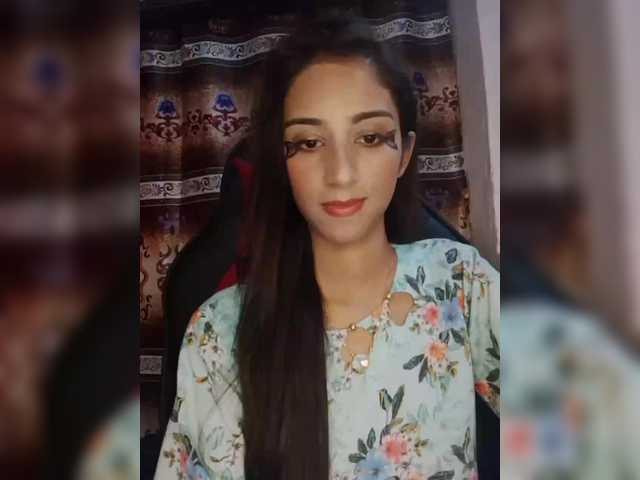 AlinaPopy's BongaCams show and profile