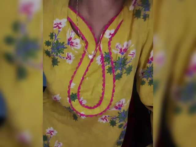 AlinaPopy's BongaCams show and profile