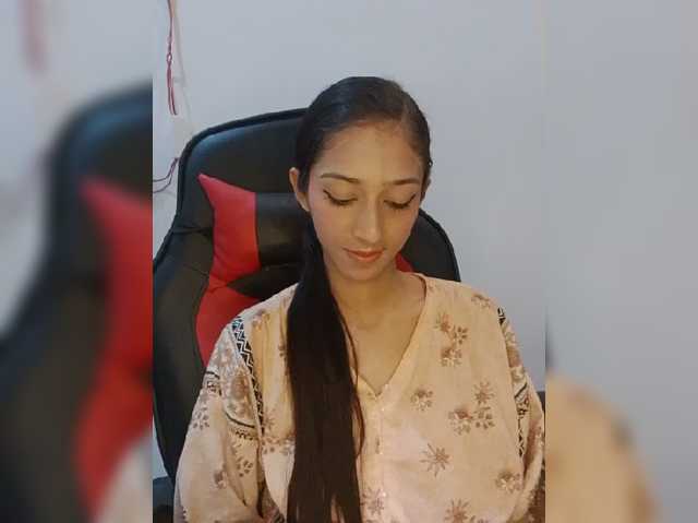 AlinaPopy live cam on BongaCams