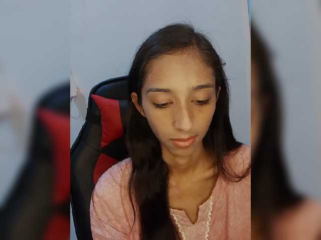 AlinaPopy live cam on BongaCams