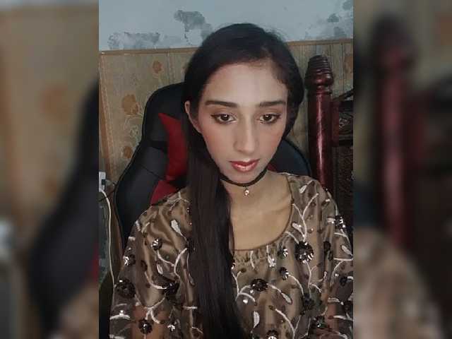 AlinaPopy live cam on BongaCams