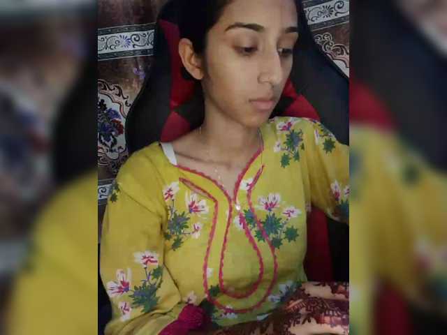 AlinaPopy's BongaCams show and profile