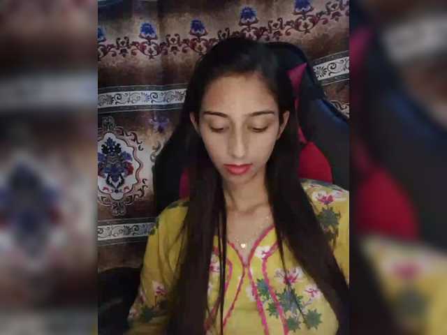 AlinaPopy's BongaCams show and profile