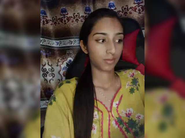 AlinaPopy's BongaCams show and profile