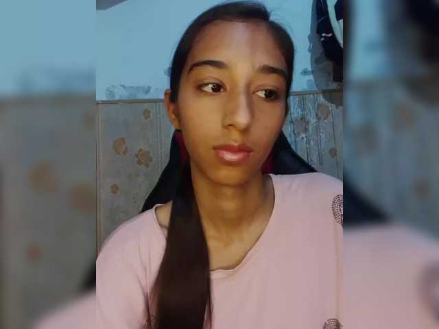 AlinaPopy live cam on BongaCams