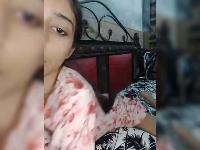 AlinaPopy live cam on BongaCams