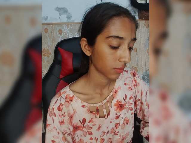 AlinaPopy live cam on BongaCams
