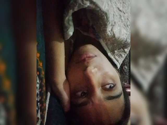 AlinaPopy live cam on BongaCams
