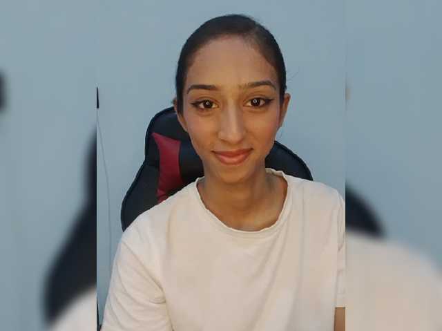 AlinaPopy live cam on BongaCams