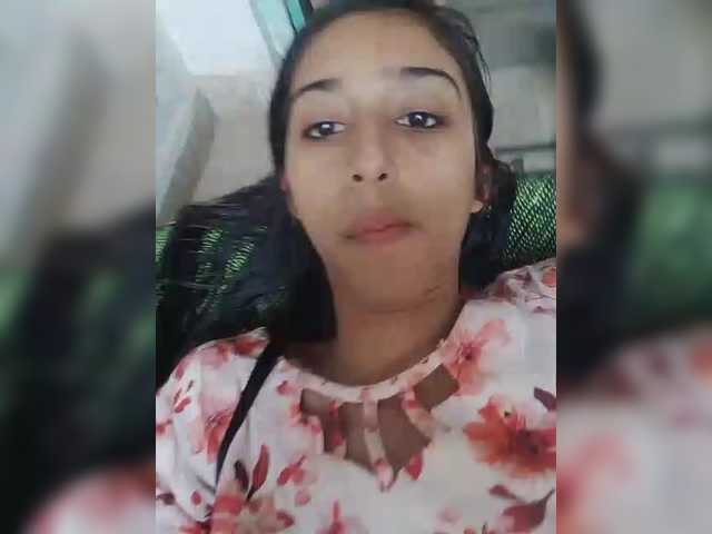 AlinaPopy live cam on BongaCams