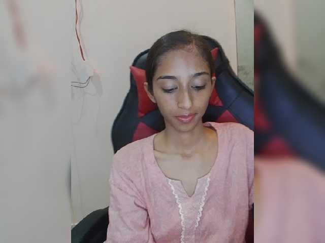 AlinaPopy live cam on BongaCams