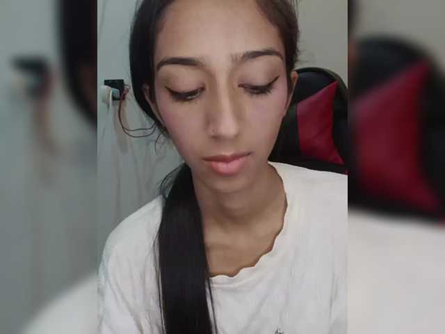 AlinaPopy live cam on BongaCams
