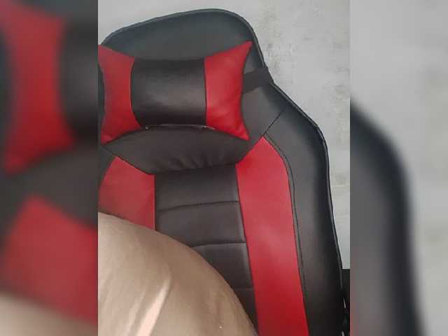 AlinaPopy's BongaCams show and profile