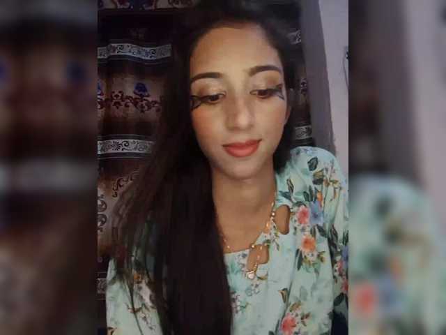 AlinaPopy's BongaCams show and profile