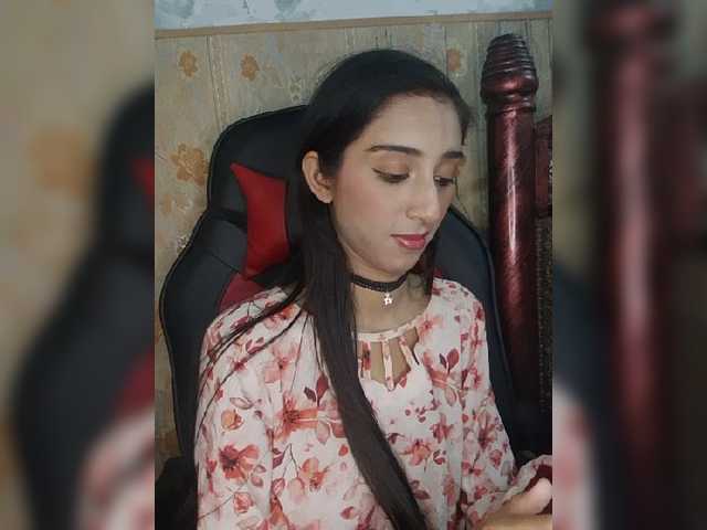 AlinaPopy live cam on BongaCams