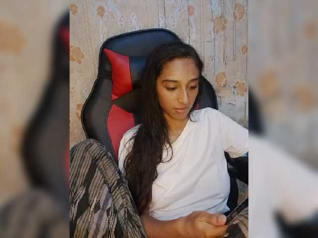 AlinaPopy live cam on BongaCams