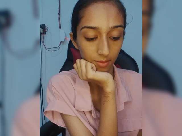 AlinaPopy live cam on BongaCams