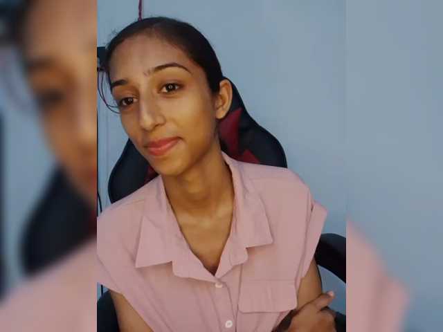 AlinaPopy live cam on BongaCams
