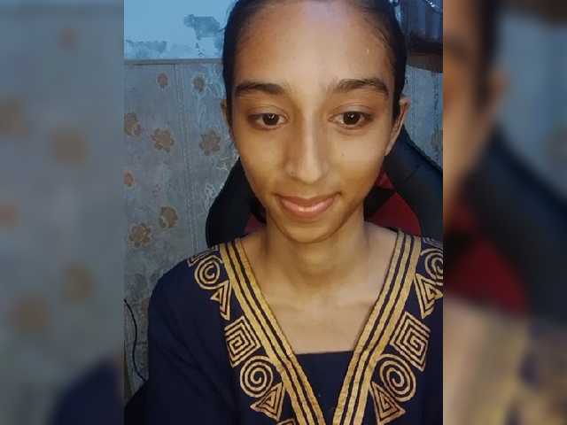 AlinaPopy live cam on BongaCams