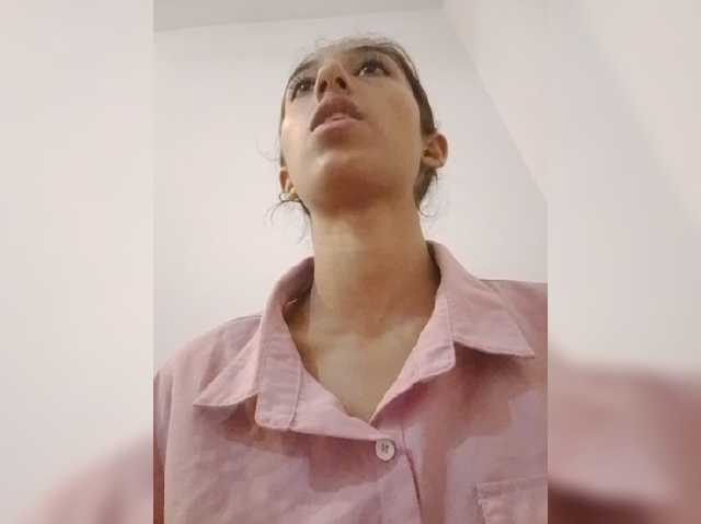 AlinaPopy live cam on BongaCams