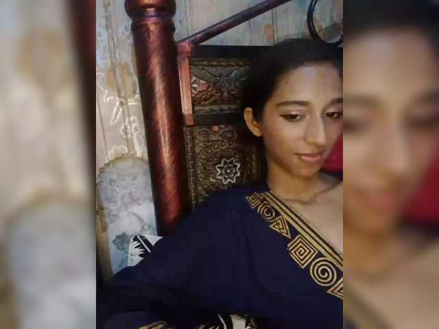AlinaPopy live cam on BongaCams