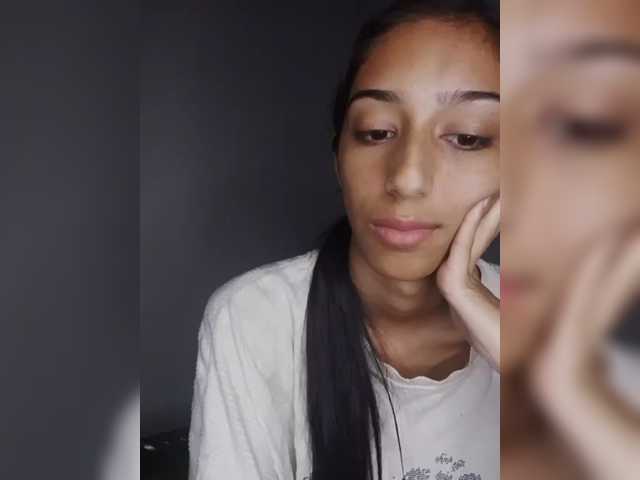 AlinaPopy live cam on BongaCams
