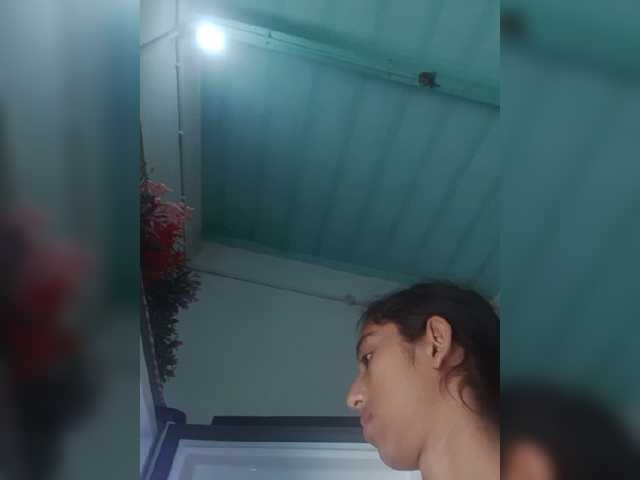 AlinaPopy live cam on BongaCams